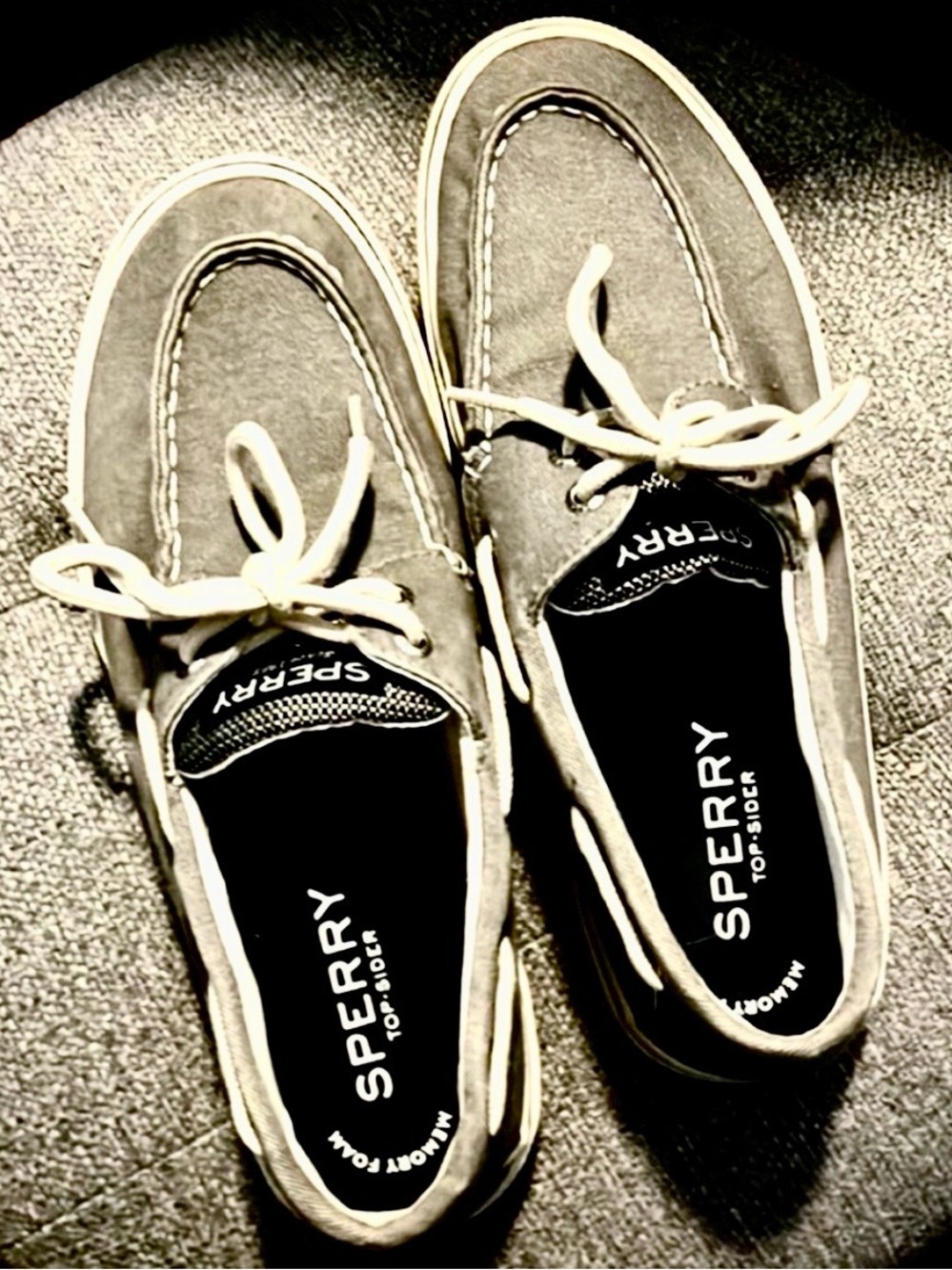 Women's SPERRY HALYARD 2 EYE SALT-WASHED BOAT SHOES Sz 8